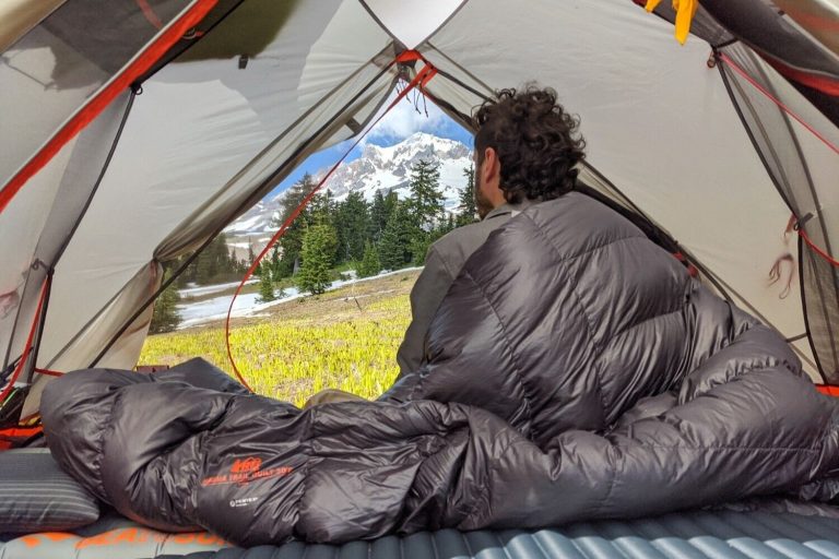 10 Best Backpacking Quilts Of 2024, Tested & Reviewed | CleverHiker