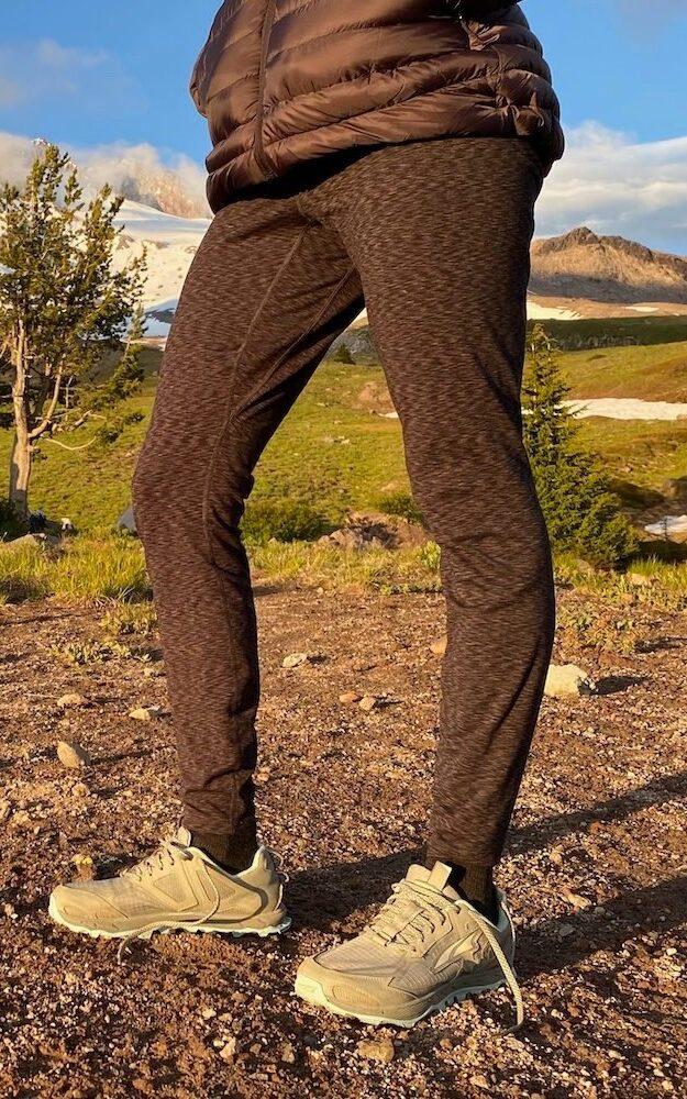  IUGA Fleece Lined Leggings Women Water Resistant Hiking Pants  Thermal Leggings Winter High Waist Yoga Pants with Pockets Dark Grey :  Clothing, Shoes & Jewelry