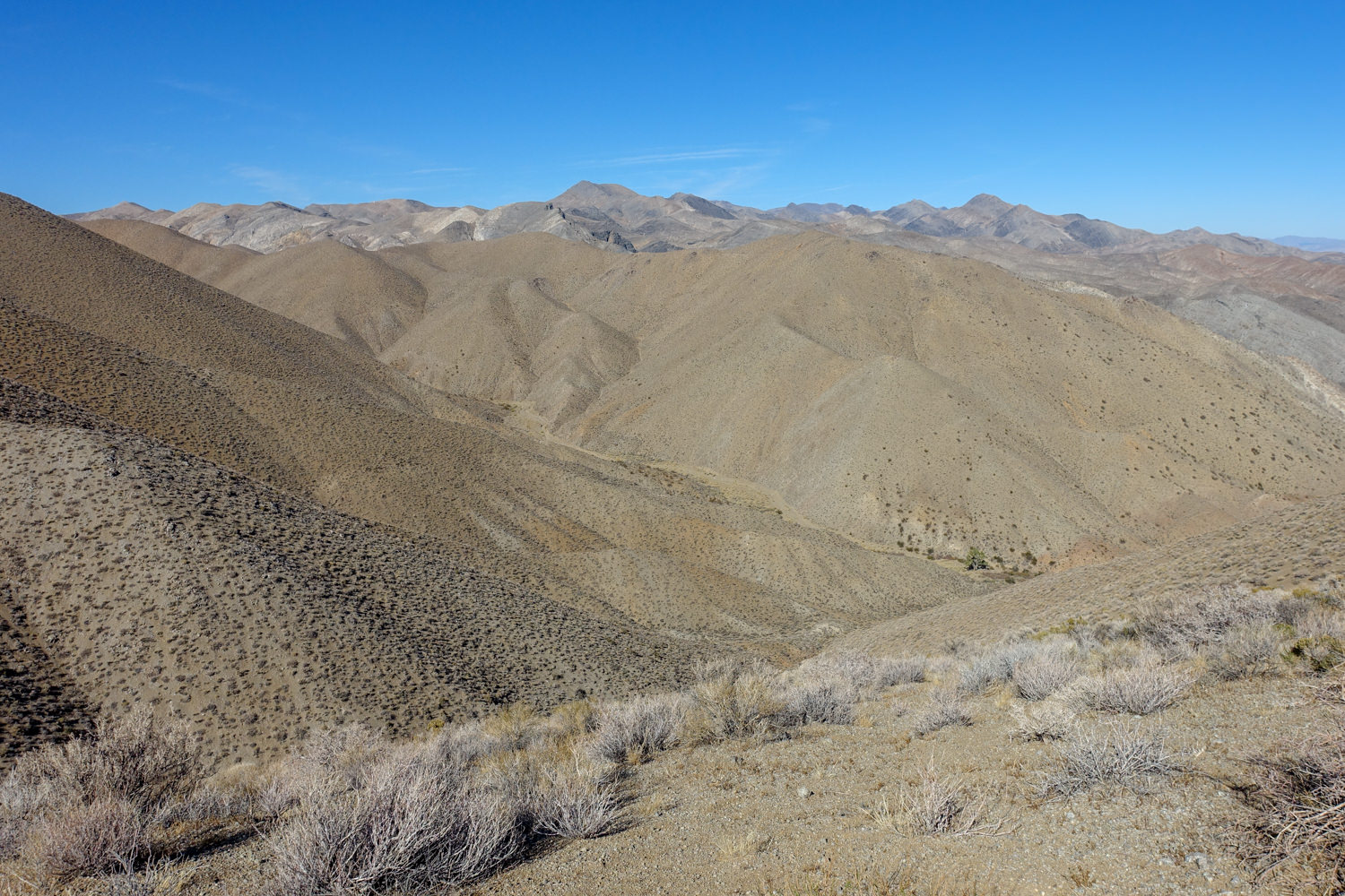 mountains in death valley