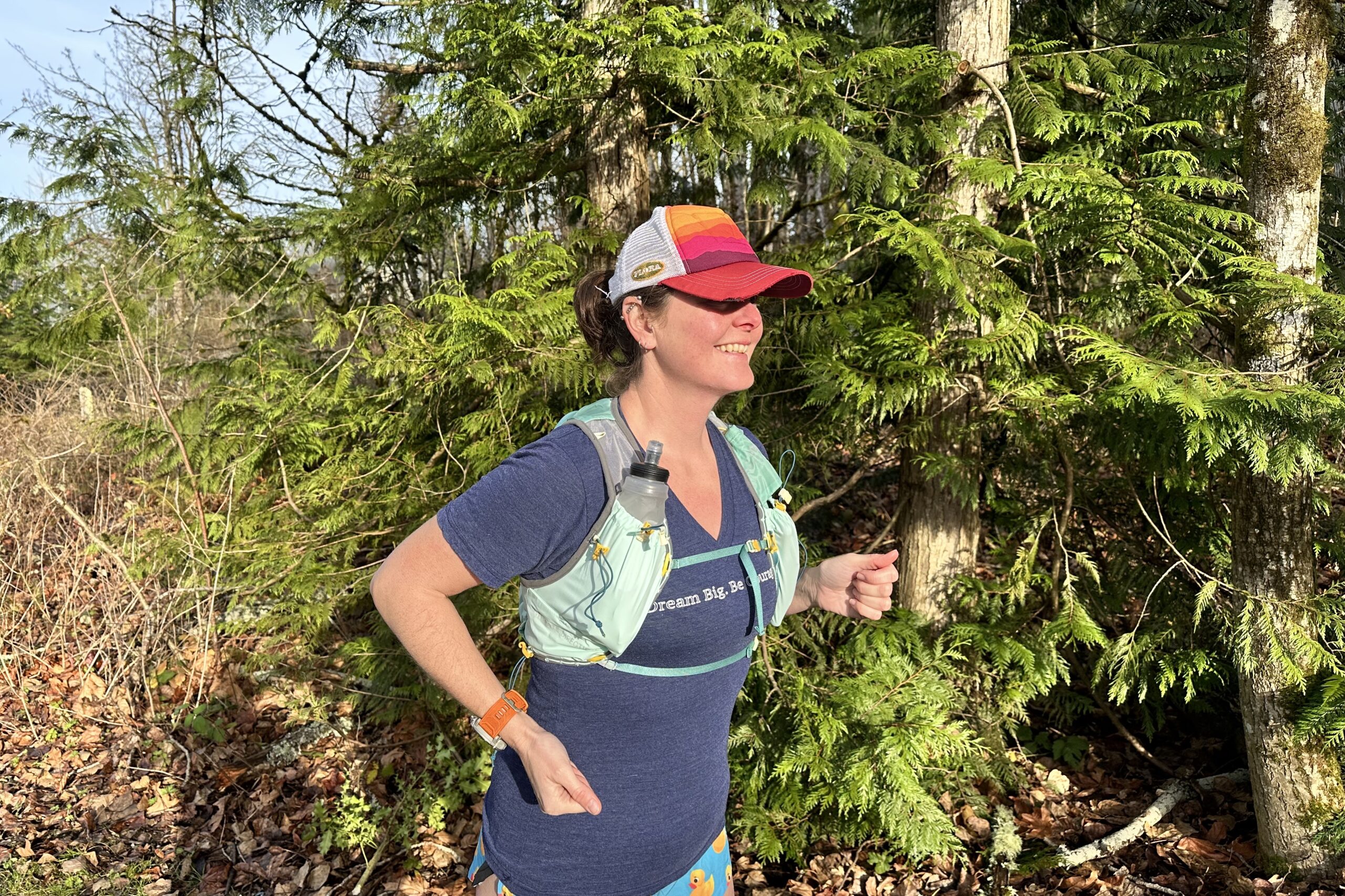 Runner wearing the Ultimate Direction Ultra Vesta 6.0 Hydration Vest