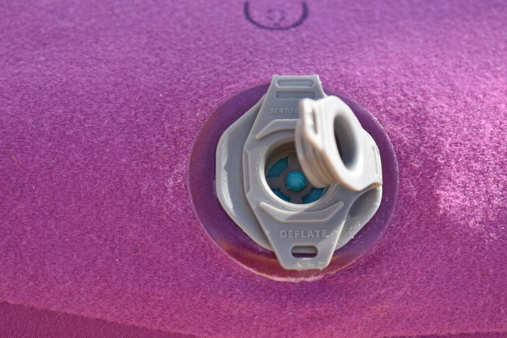 Close-up of the multipurpose valve of the Sea to Summit Aeros Premium Pillow